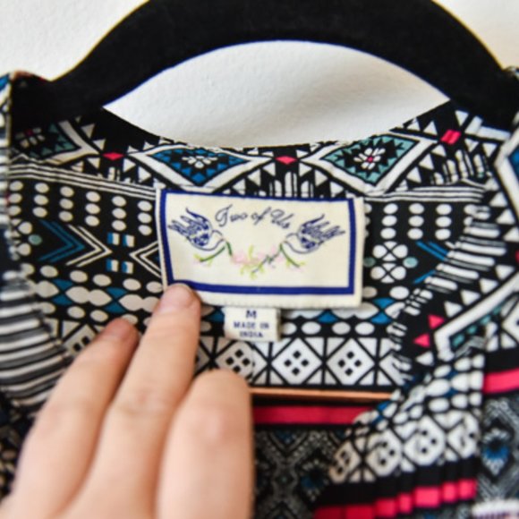 Anthropologie Geometric Tunic Blouse - Picture 2 of 5